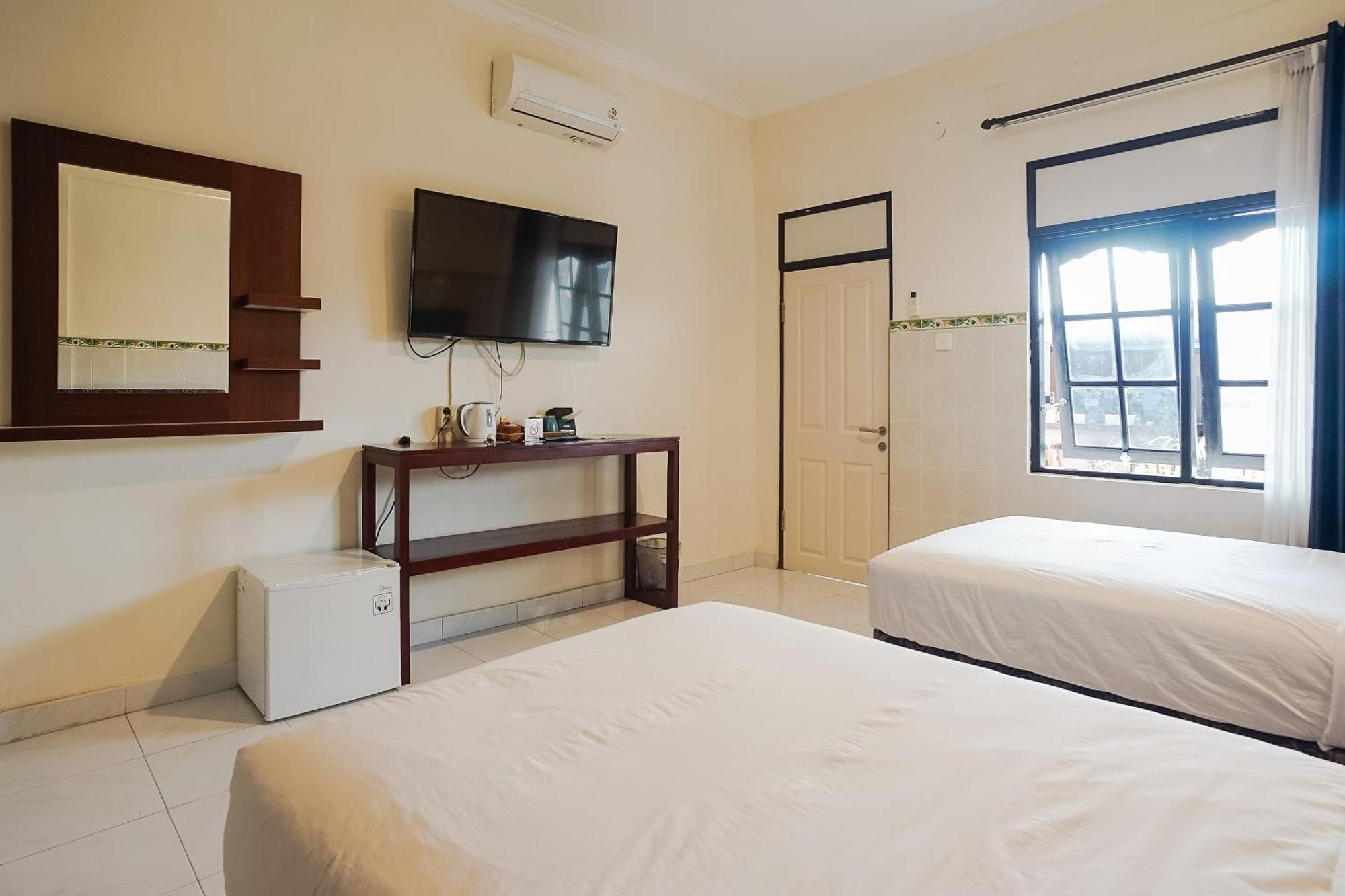 City Garden Bali Dwipa Hotel, Kuta Кута Экстерьер фото